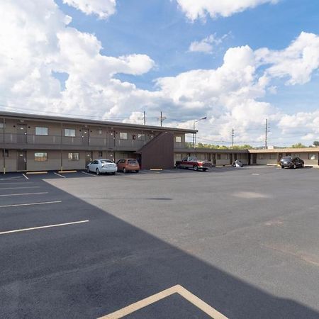Dubois Manor Motel מראה חיצוני תמונה